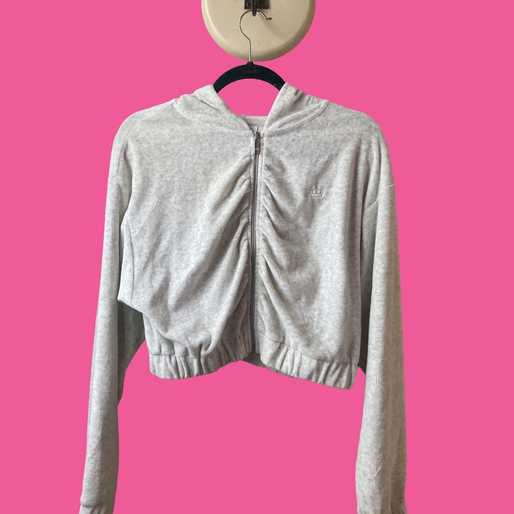 NWOT Juicy Couture Heather Grey Velour Cropped Ruched Zipper Sweatshirt Size M